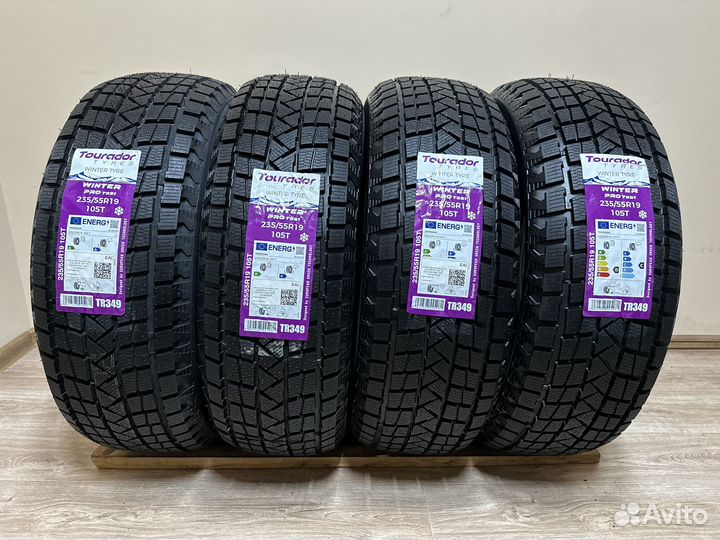 Tourador Winter Pro TSS1 235/55 R19 112T