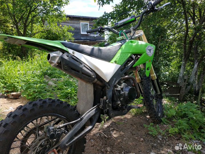 X-moto Raptor 140 2015