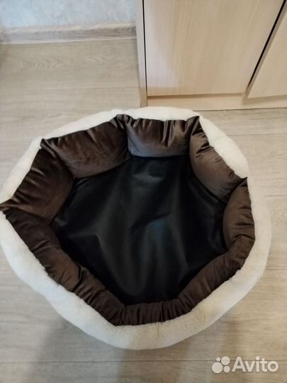 Лежанка для кошек