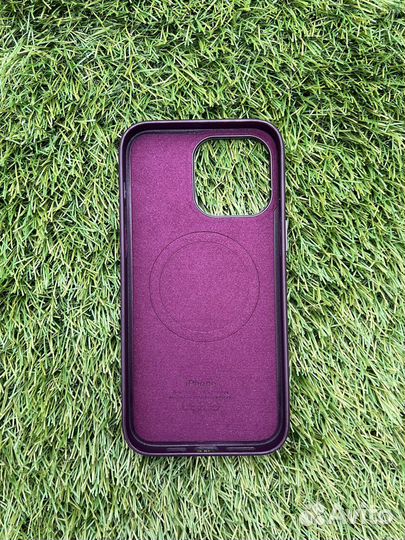 Чехол кожаный для iPhone с MagSafe