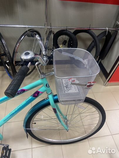 Велосипед 28 Stels Navigator 300 Lady мятный