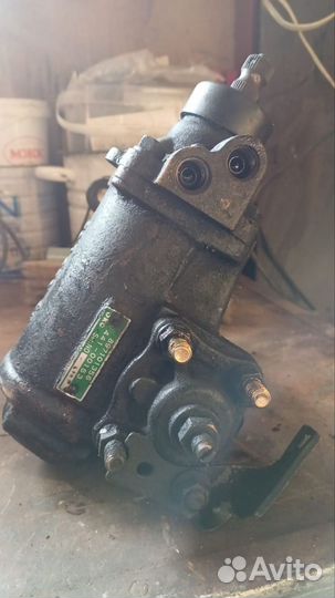 Гидроусилитель руля lsuzu Bighorn UBS69GW, 4JG2