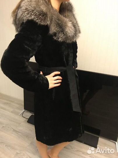 Шуба новая песец натуральный мех