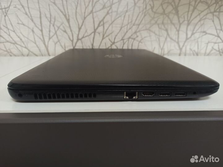 Ноутбук HP 4/8/M330/SSD
