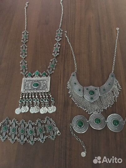 Традиционные казахские украшения