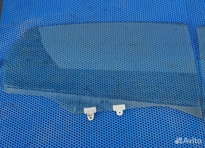 Стекло задний nissan teana j31