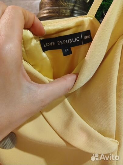 Платье женское 46 48