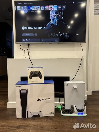 Продам PS5 825 G