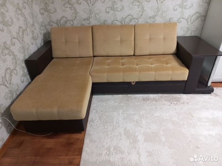 Диван угловой