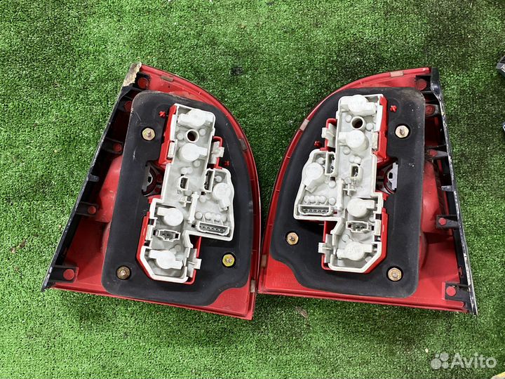 Задний правый фонарь vw passat b5