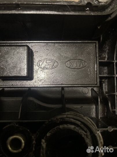 Клапанная крышка hyundai solaris - Kia Rio