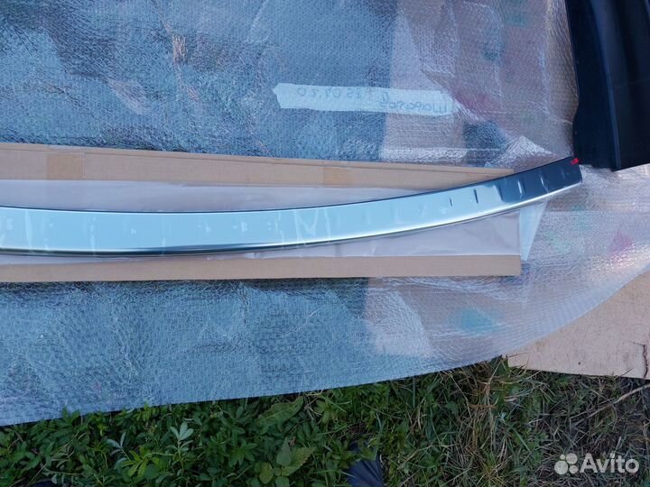 Накладка бампера Nissan Pathfinder R52 2014-20