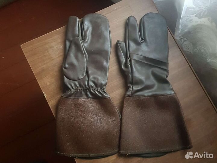 Мотоциклетные перчатки