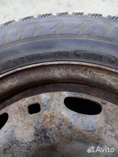 Bridgestone blizzak spike-01 185/65/14 на дисках