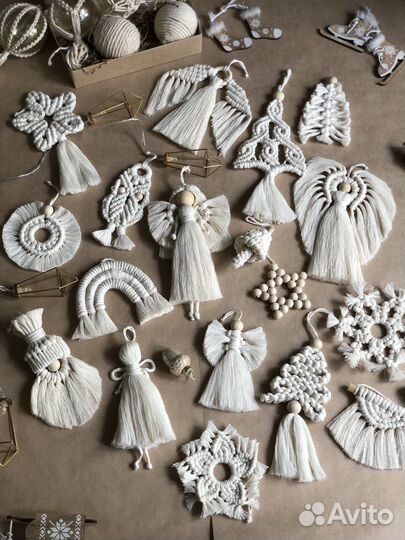 Ёлочные игрушки макраме