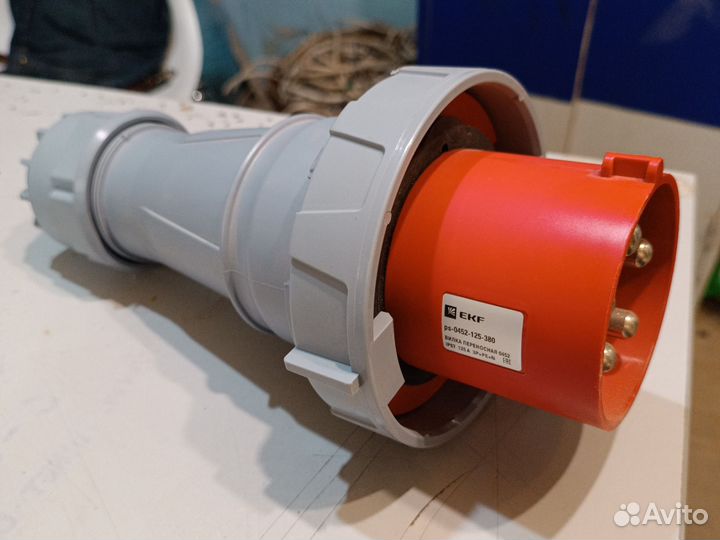 Силовой разъем