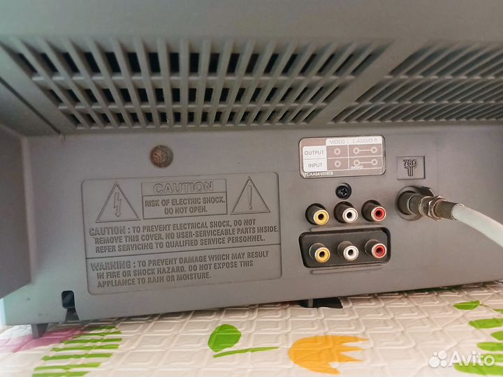 Телевизор samsung