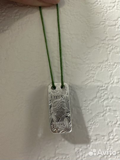 Монета-подвеска,серебро 999,1 доллар