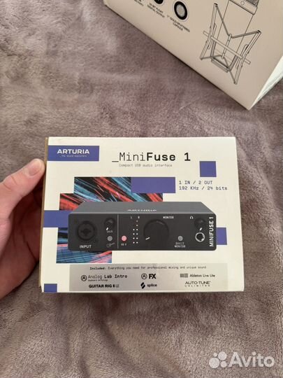 Звуковая карта arturia minifuse 1