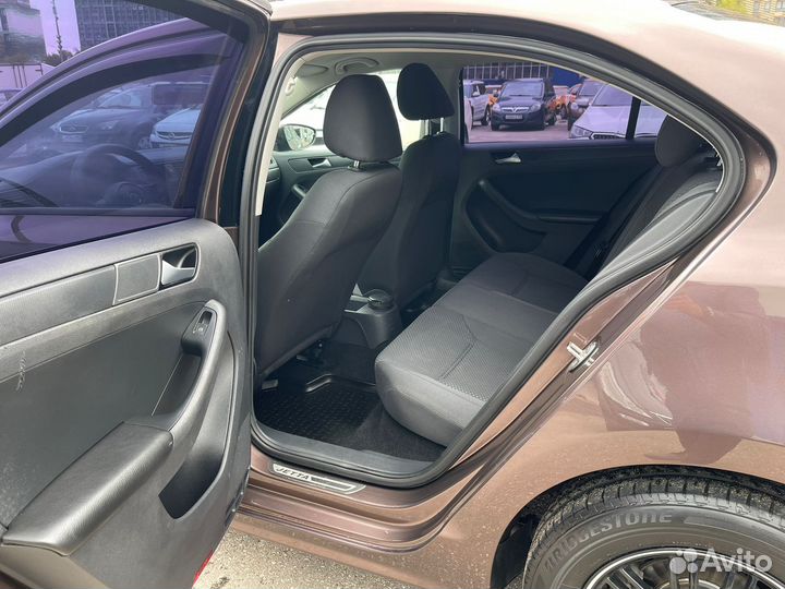 Volkswagen Jetta 1.6 AT, 2014, 154 000 км