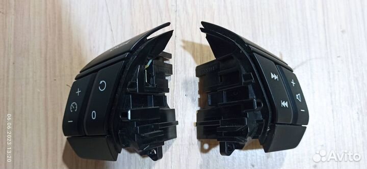 Блок кнопок на руль Volvo Xc90 (б/у)