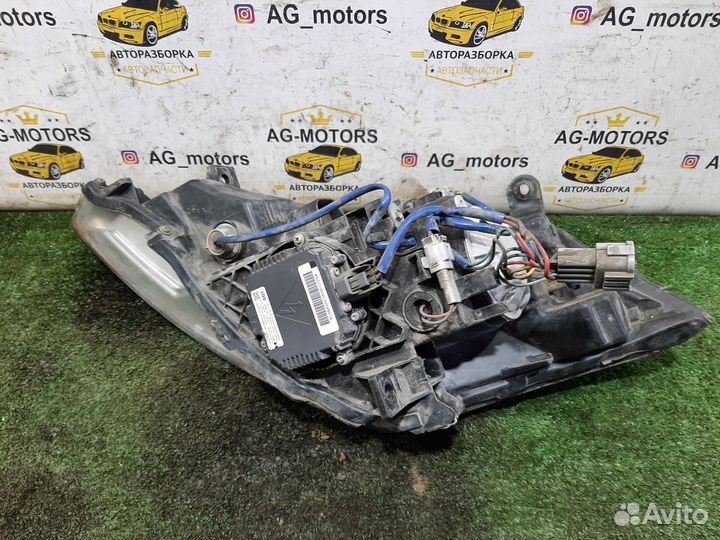 Фара правая Ксенон Левый руль Murano Z50