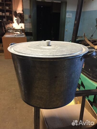 Бак эмалированный с краном