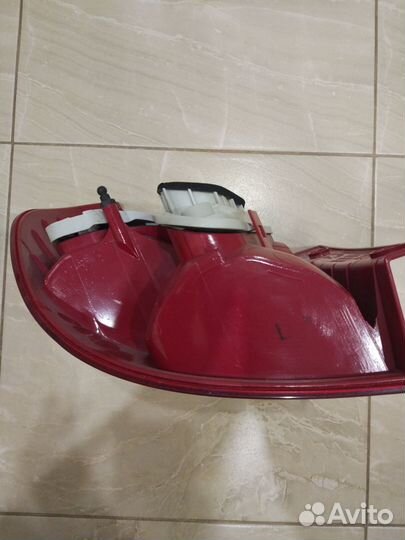 Фара правая skoda yeti