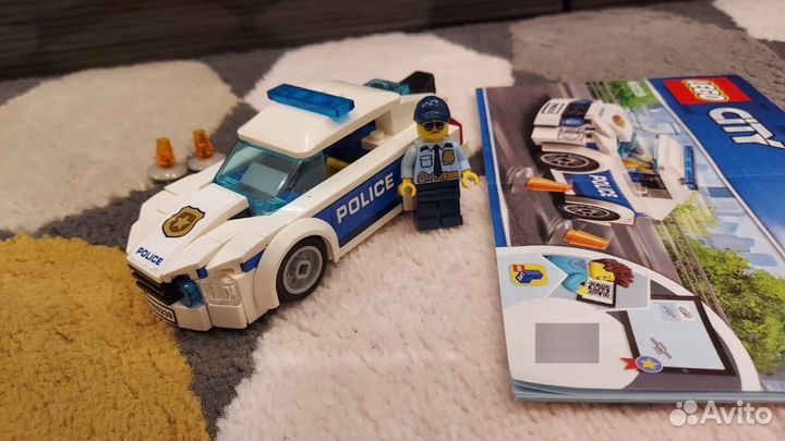 Lego city police 60239