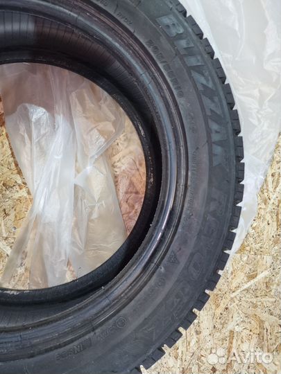 Bridgestone Blizzak Revo GZ 205/55 R16 91