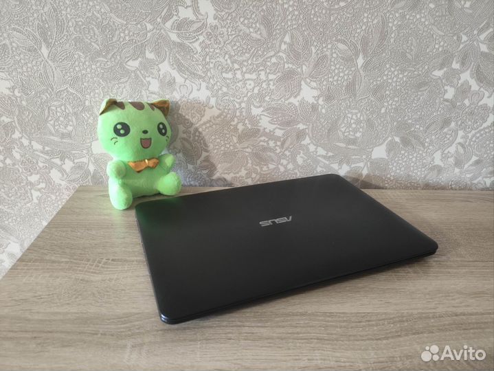 Отличный ноутбук asus i5 для работы и игрушек
