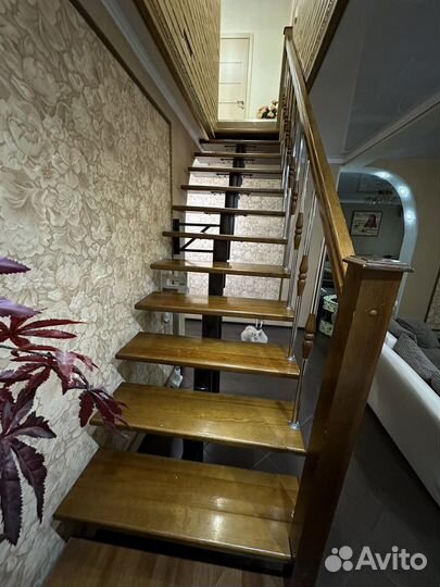 Лестница межэтажная дерево-мелалл бу