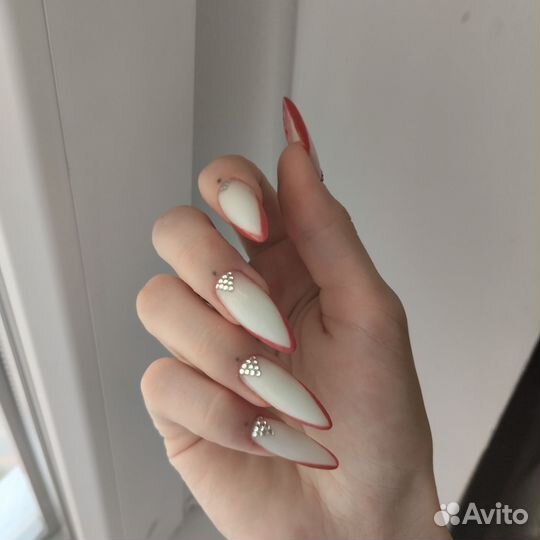 Маникюр на дому