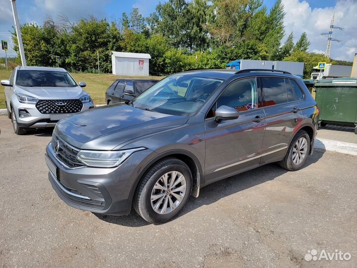 Volkswagen Tiguan 1.4 AMT, 2021, 152 000 км