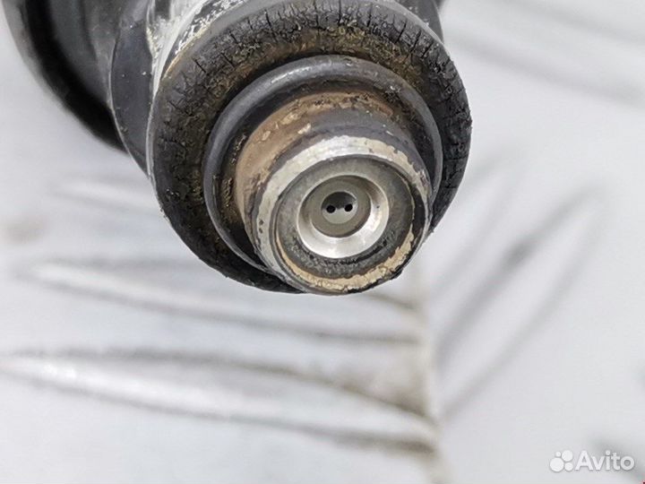 Форсунка бензиновая электрическая для Opel Omega B