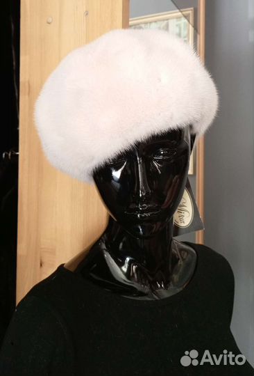 Берет норковый новый