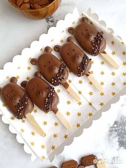 Десерт на заказ Пирожные на праздник