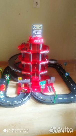 Парковка-трек