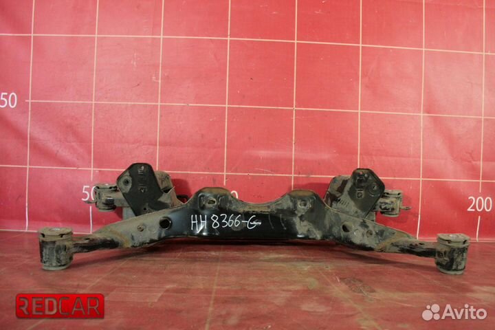 Балка зад подрамник Skoda Yeti (09)