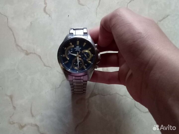 Часы наручные. edifice casio