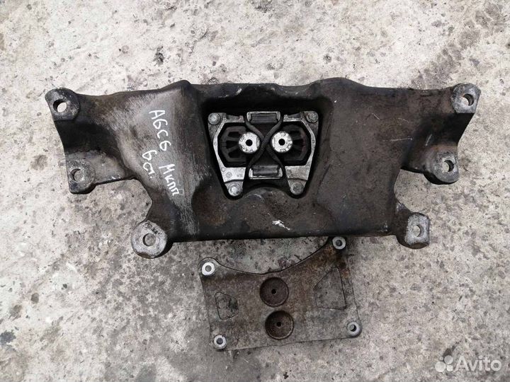 Траверса Подушка МКПП Ауди А6 С6 4F0399263K