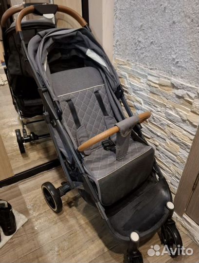 Прогулочная коляска yoya plus pro