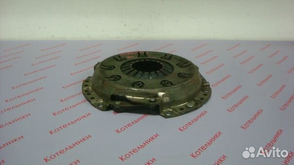 Nissan 30210-BM410 Корзина сцепления