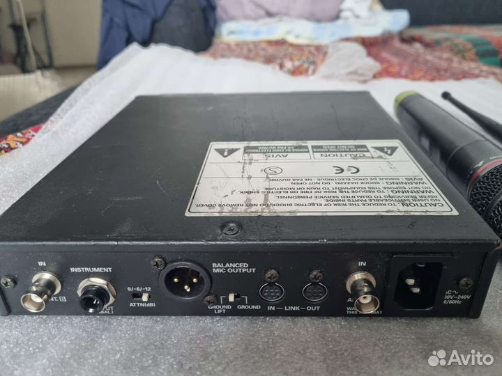 Радиосистема Audio-Technica AEW-4100