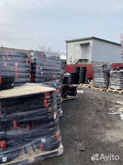 Шина цельнолитая 300-15 (CL403S) PR8