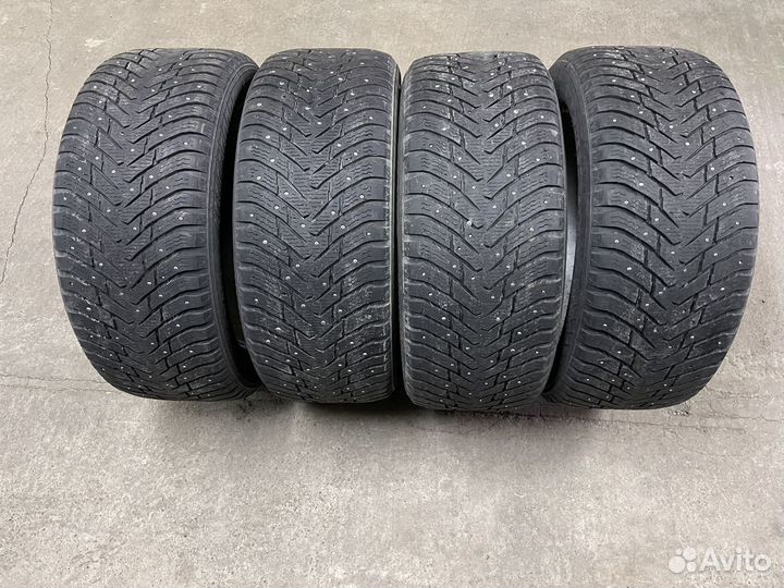 Nokian Tyres Hakkapeliitta 8 SUV 275/50 R20