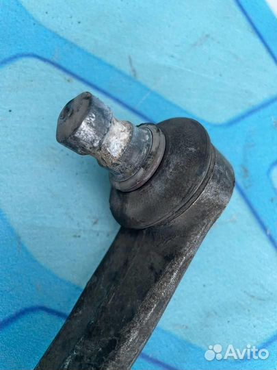 Рычаг передний верхний правый 8K0407506A