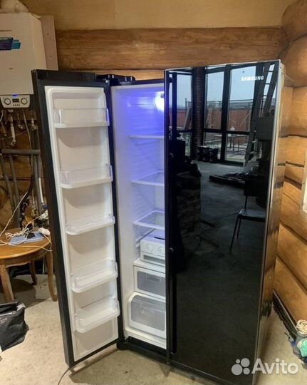 Холодильник samsung