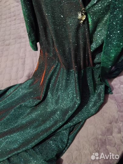 Вечернее платье в пол 54