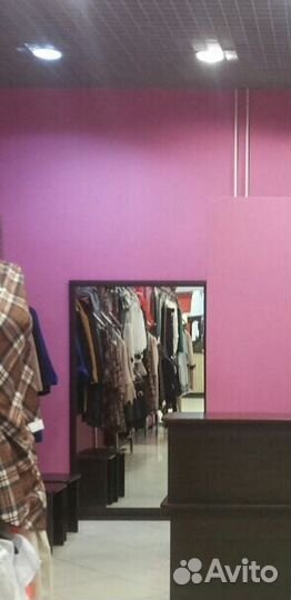 Зеркало настенное в рамке